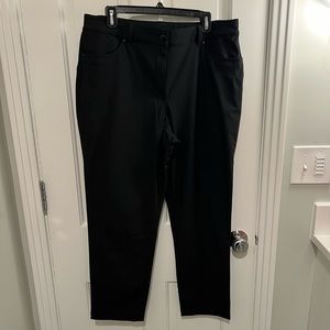 Women’s Lululemon Black pants 14